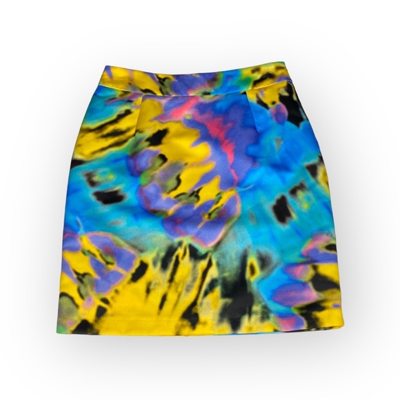 new Love Moschino ❤︎ Time Warp Psychedelic Tie Dye Print Mini Skirt ❤︎ Size 4 - Picture 3 of 17